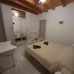 Casa Rosa Dei Venti Lägenhet *