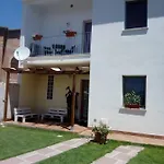 Lägenhet Casa Rosa Dei Venti Villa San Pietro