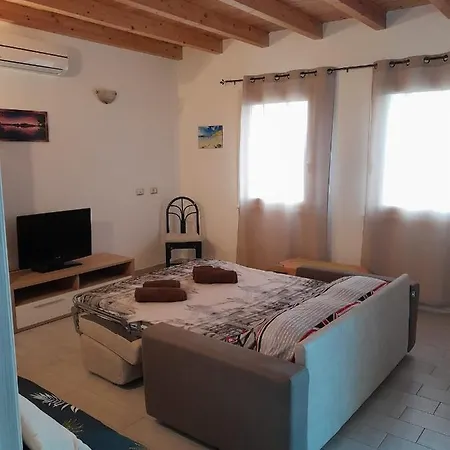 Casa Rosa Dei Venti *