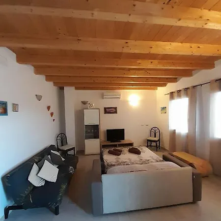 Casa Rosa Dei Venti Вилла-Сан-Пьетро