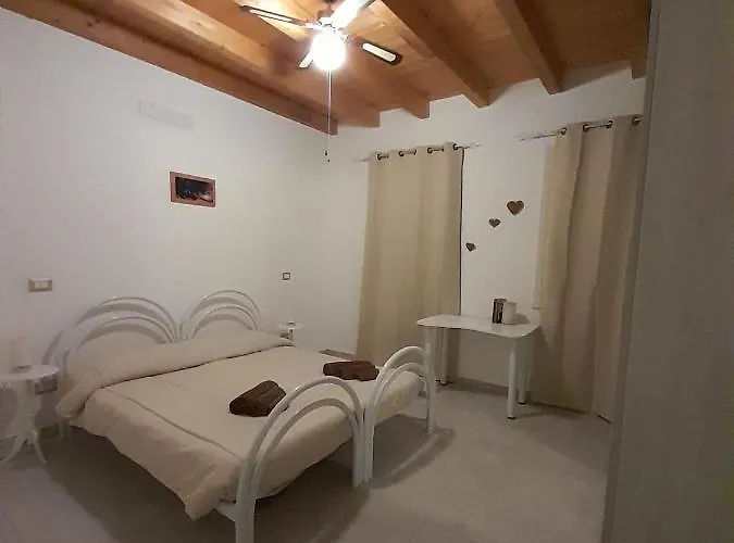 Casa Rosa Dei Venti Апартаменты Вилла-Сан-Пьетро